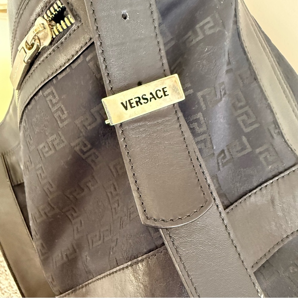 Versace Black Shoulder Bag - Picture 10 of 16